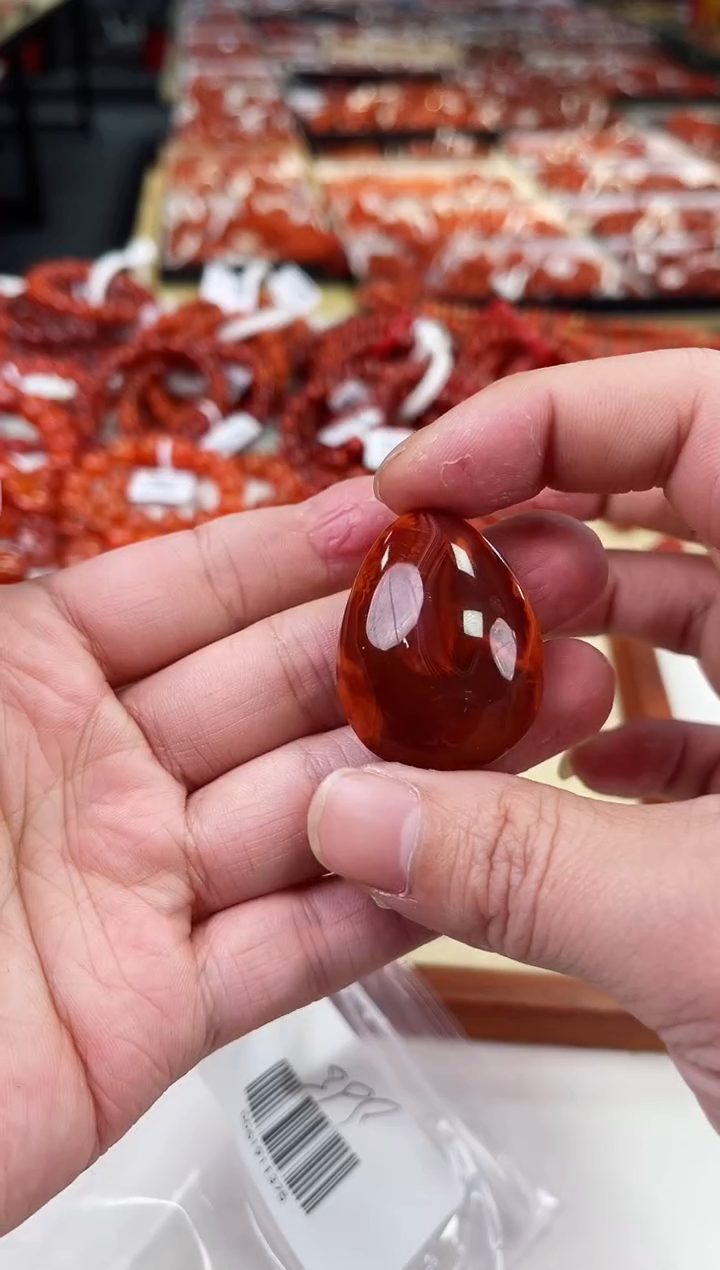 【闪购商品】南红玛瑙瓦西水滴吊坠未镶嵌一个/条