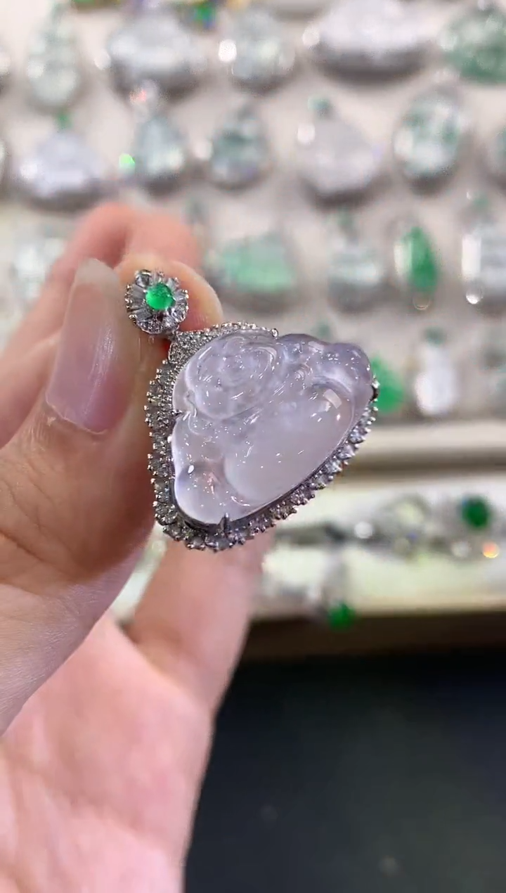 翡翠18K金镶嵌吊坠(不含链)C82       