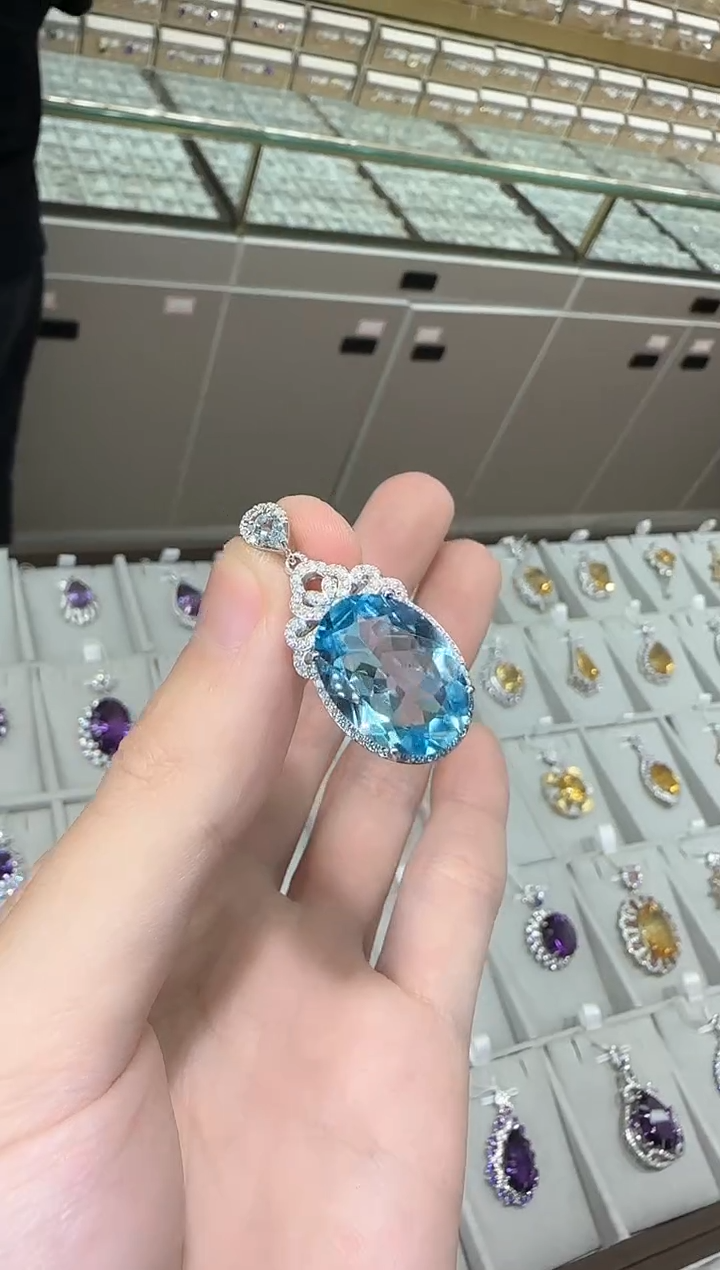 【闪购商品】颈饰托帕石银S925镶嵌13*18mm