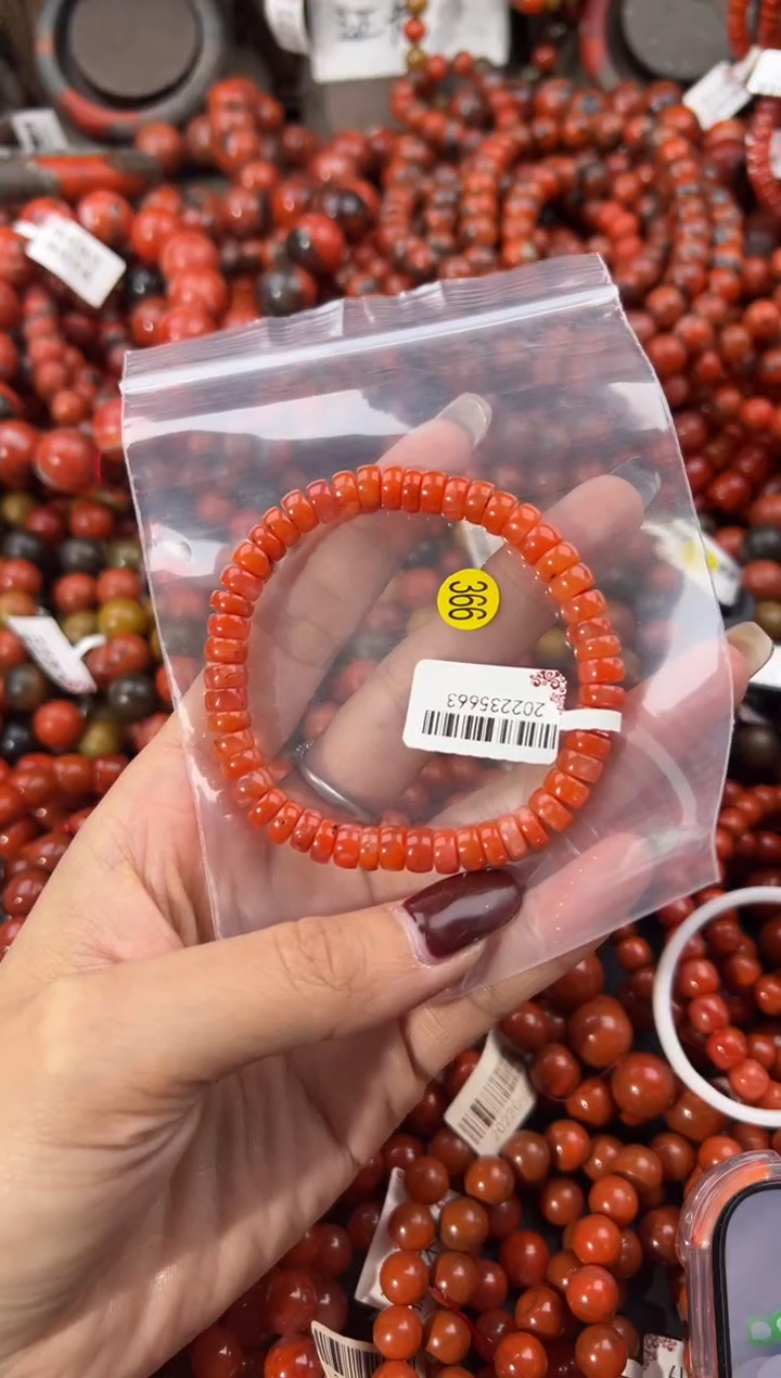 未镶嵌手串南红玛瑙6+