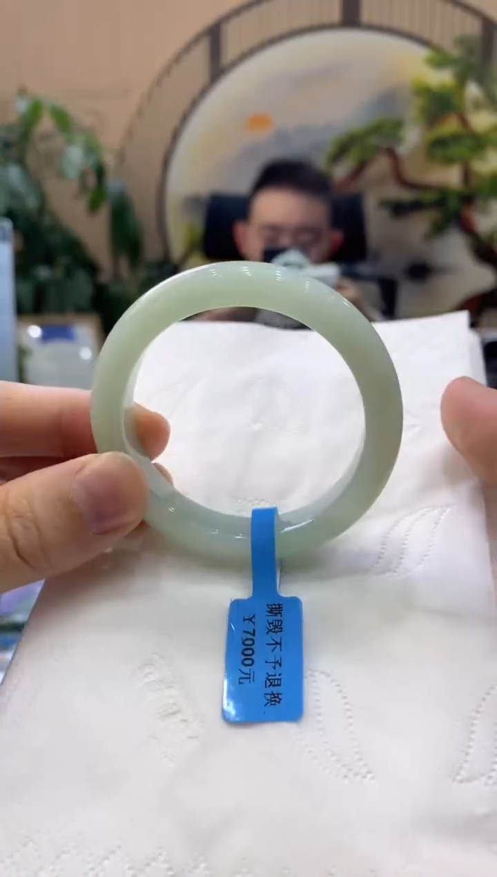 【闪购商品】翡翠手镯未镶嵌000006618