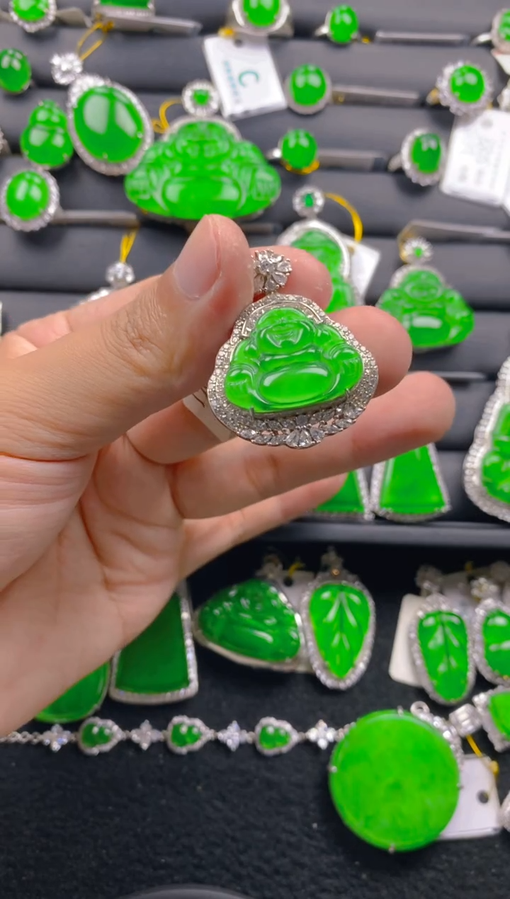 【闪购商品】翡翠颈饰银S925镶嵌11111111