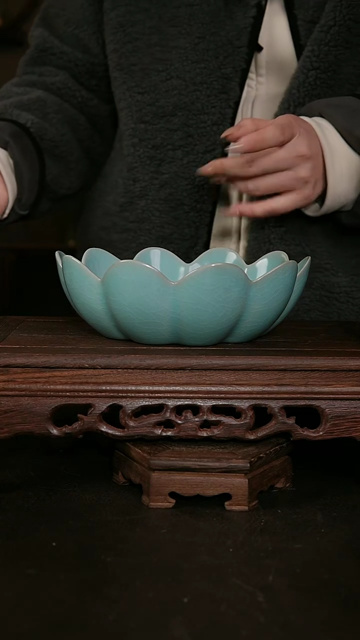 【闪购商品】其他汝官窑仿古莲花洗