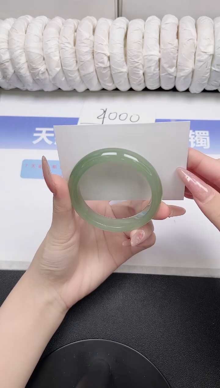 未镶嵌手镯石英质玉109-53
