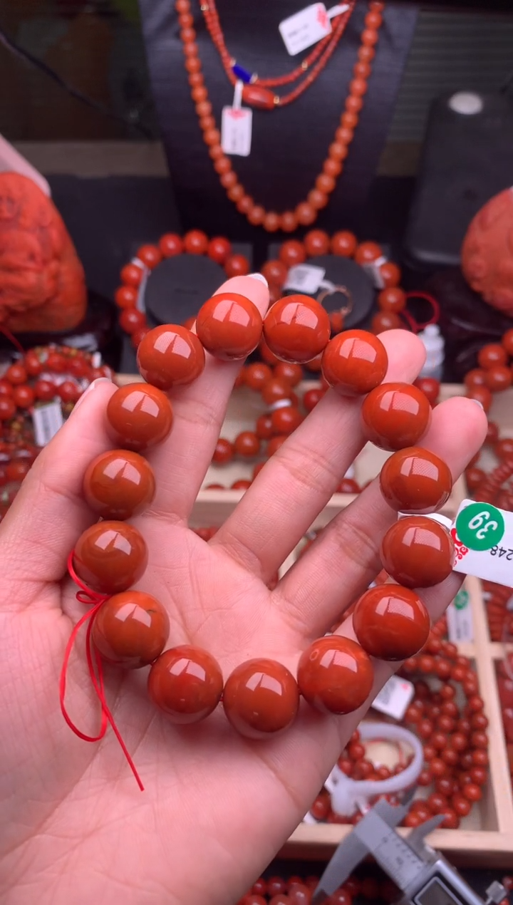 【闪购商品】南红玛瑙珠宝奇石未镶嵌15