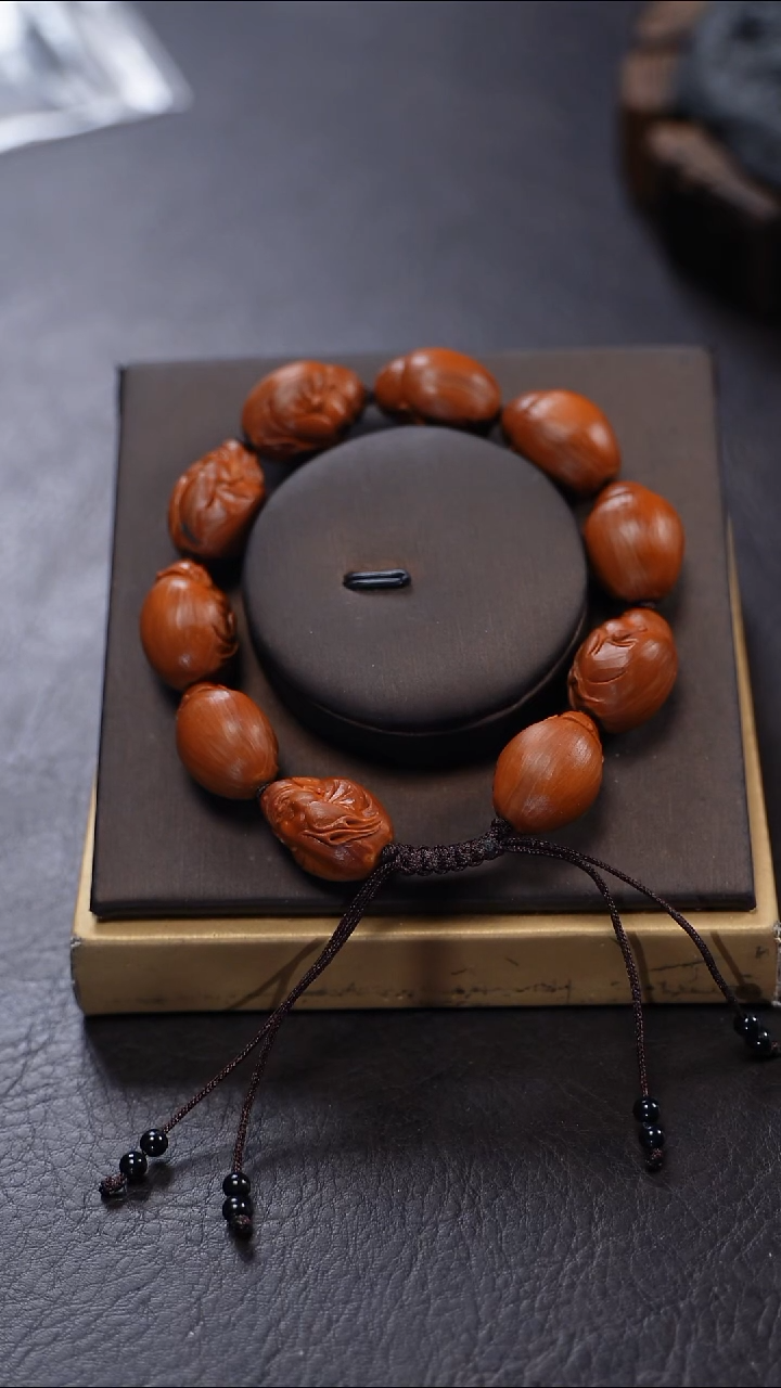 手串/手链橄榄核八万核雕文玩作品