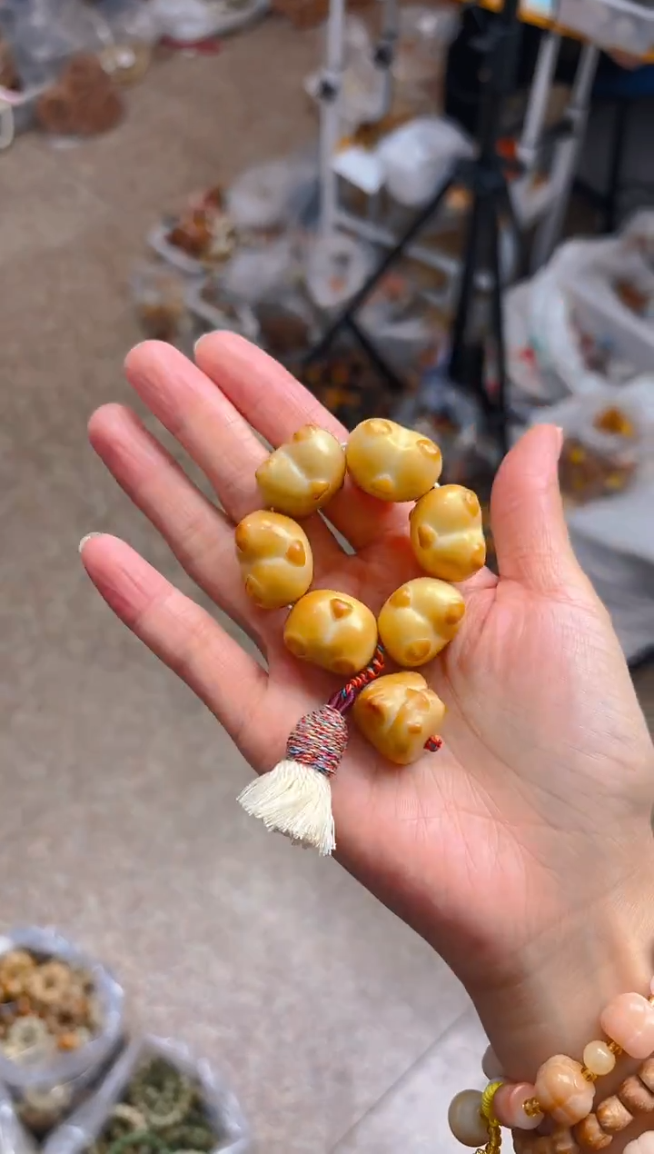 吊坠菩提根/象牙果柯基屁屁手捻  