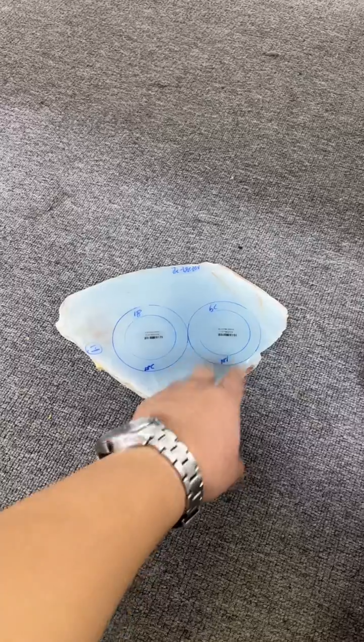 未镶嵌手镯定制翡翠爱****?多样性