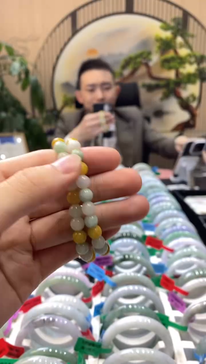 【闪购商品】翡翠手串未镶嵌000006475/多样性发货仅发其一