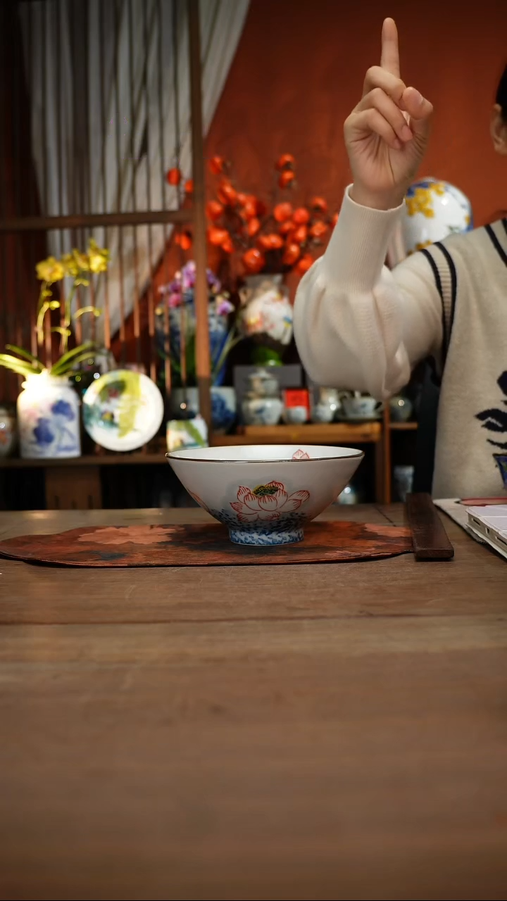 当代高温釉下彩手绘陶瓷餐具
