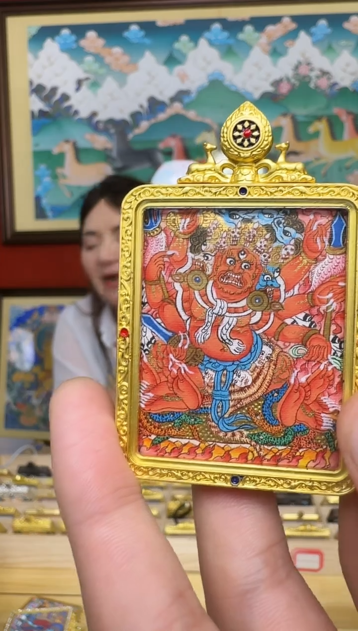 吊坠马头-热贡纯手绘周毛