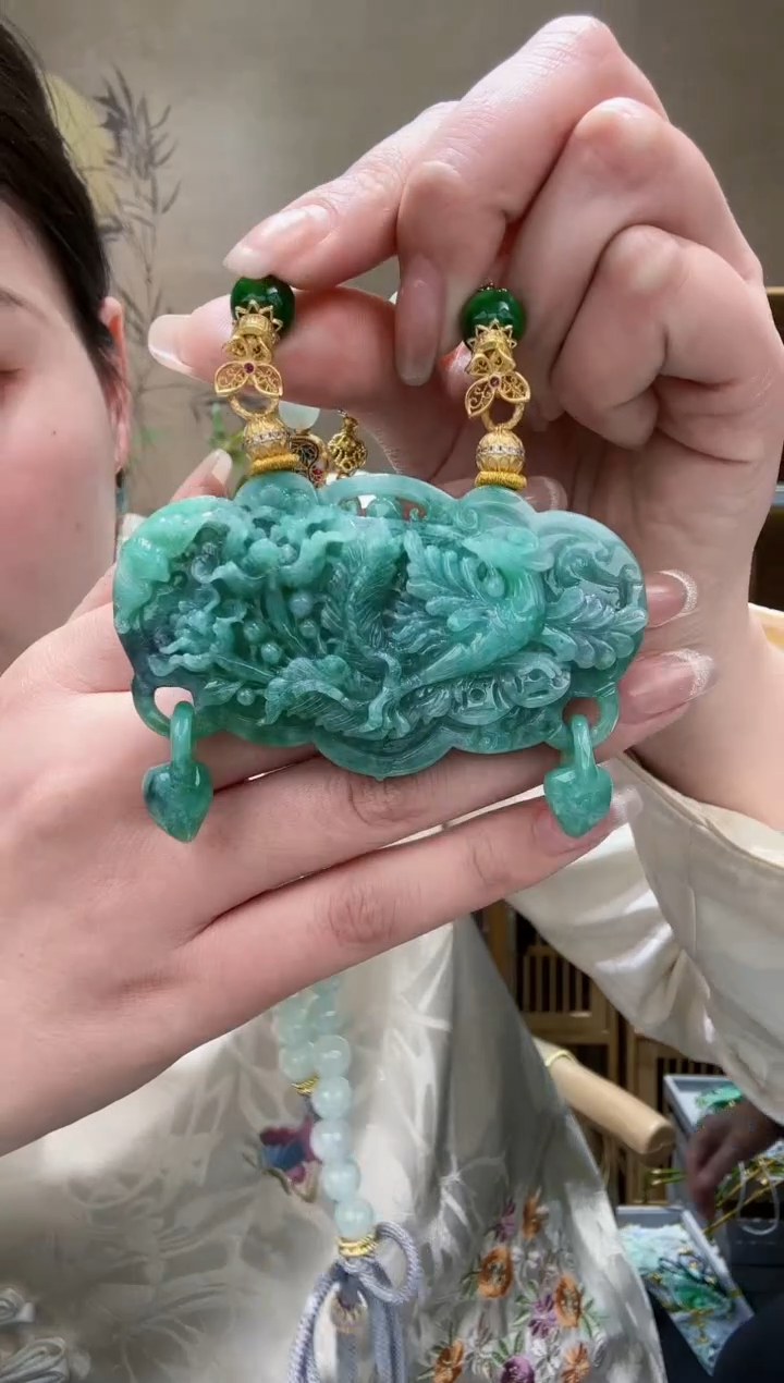 【闪购商品】翡翠颈饰未镶嵌吊坠