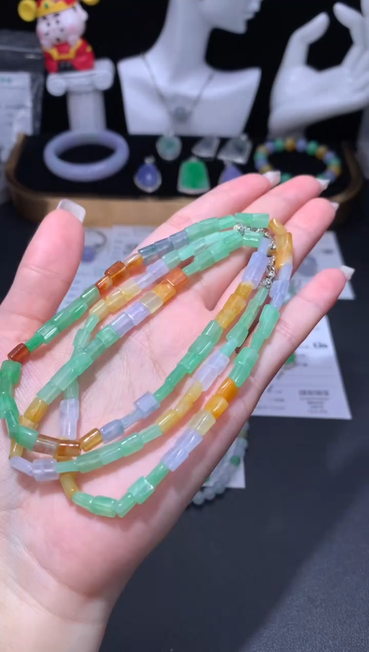 颈饰未镶嵌翡翠48小时鉴赏期 退货不扣服务费