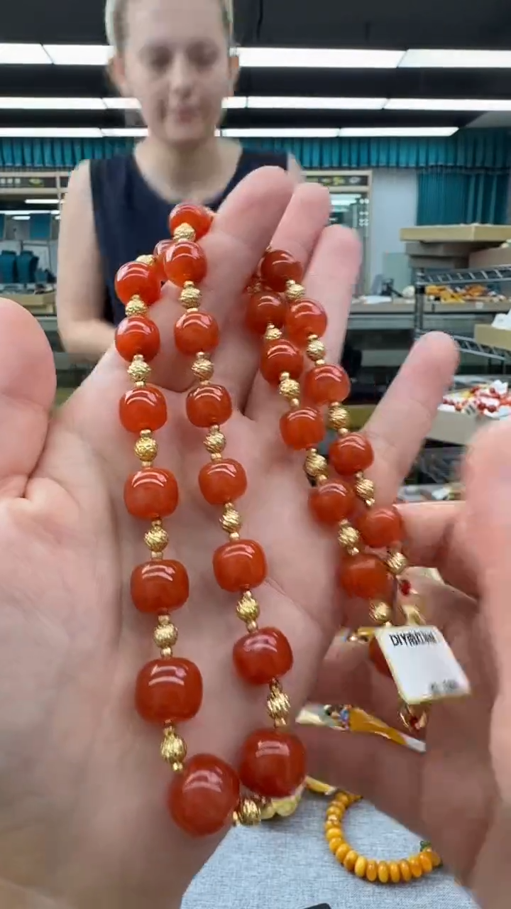 南红玛瑙未镶嵌颈饰174秒拍号   假一赔三