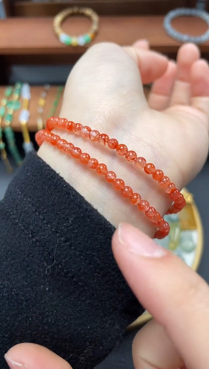 【闪购商品】南红玛瑙手串未镶嵌一个   679