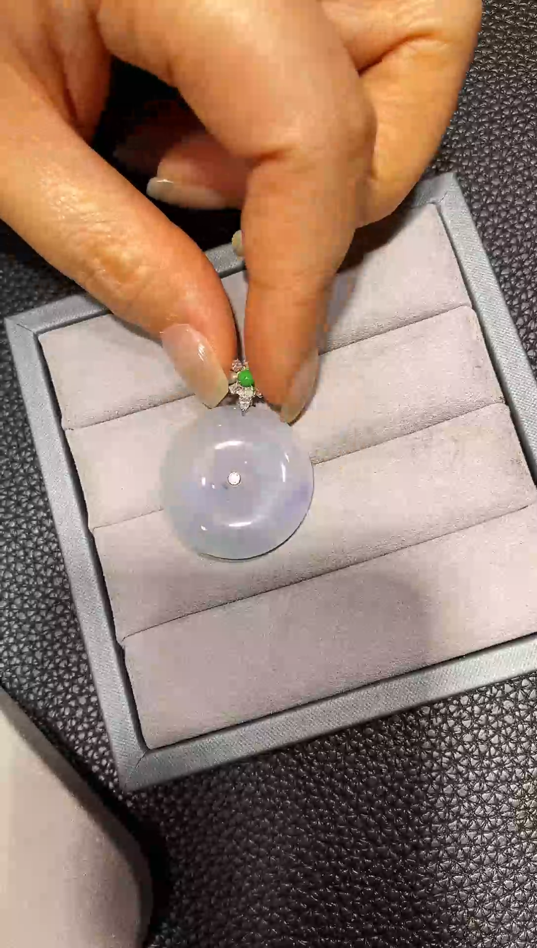 翡翠18K金镶嵌吊坠(不含链)平安扣7