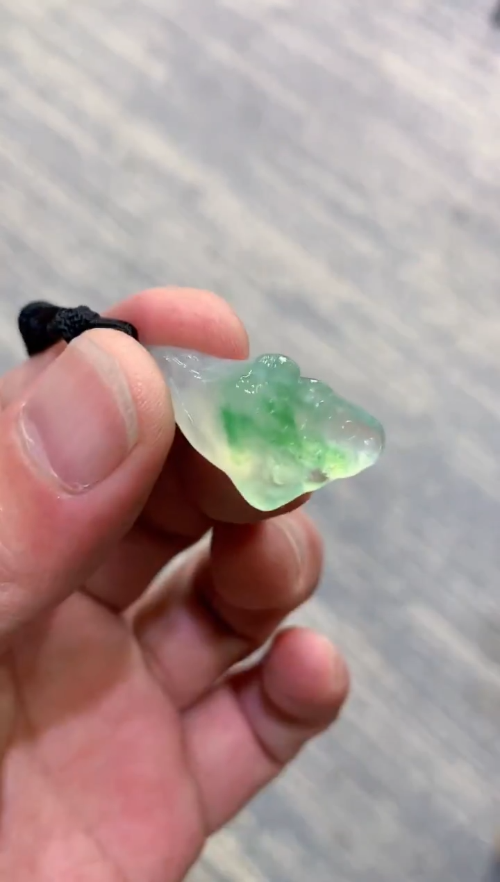 颈饰未镶嵌翡翠天然A货翡翠