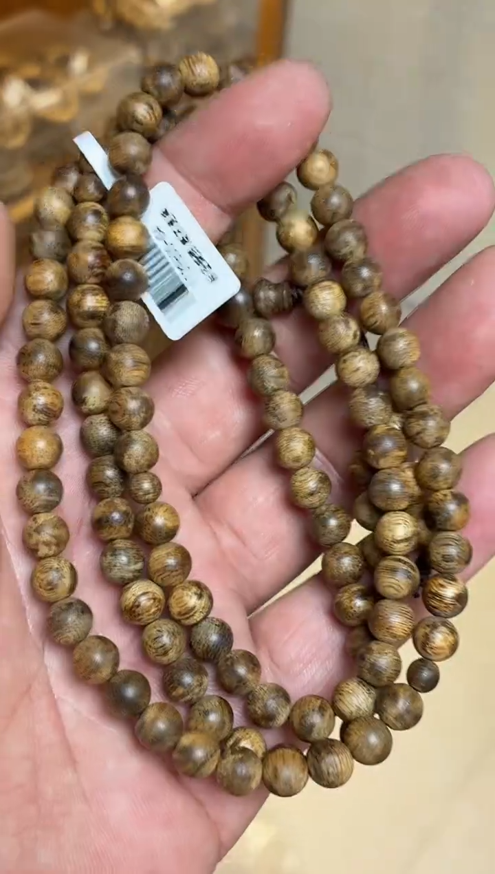 沉香手串 菩萨棋圆珠长串0.7多样性发其一