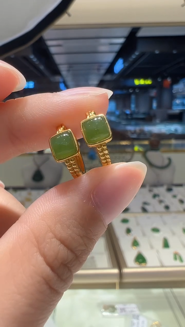 【闪购商品】和田玉耳饰银S925镶嵌13