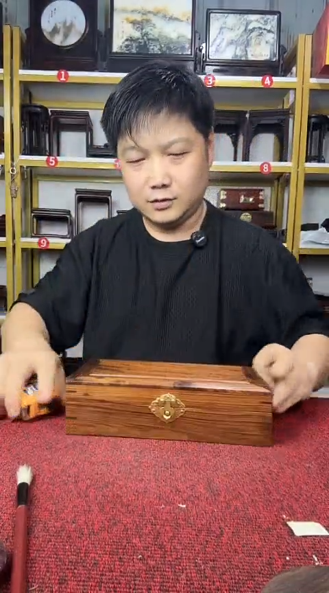 木檀香木盒子.11*.8*6.5CM