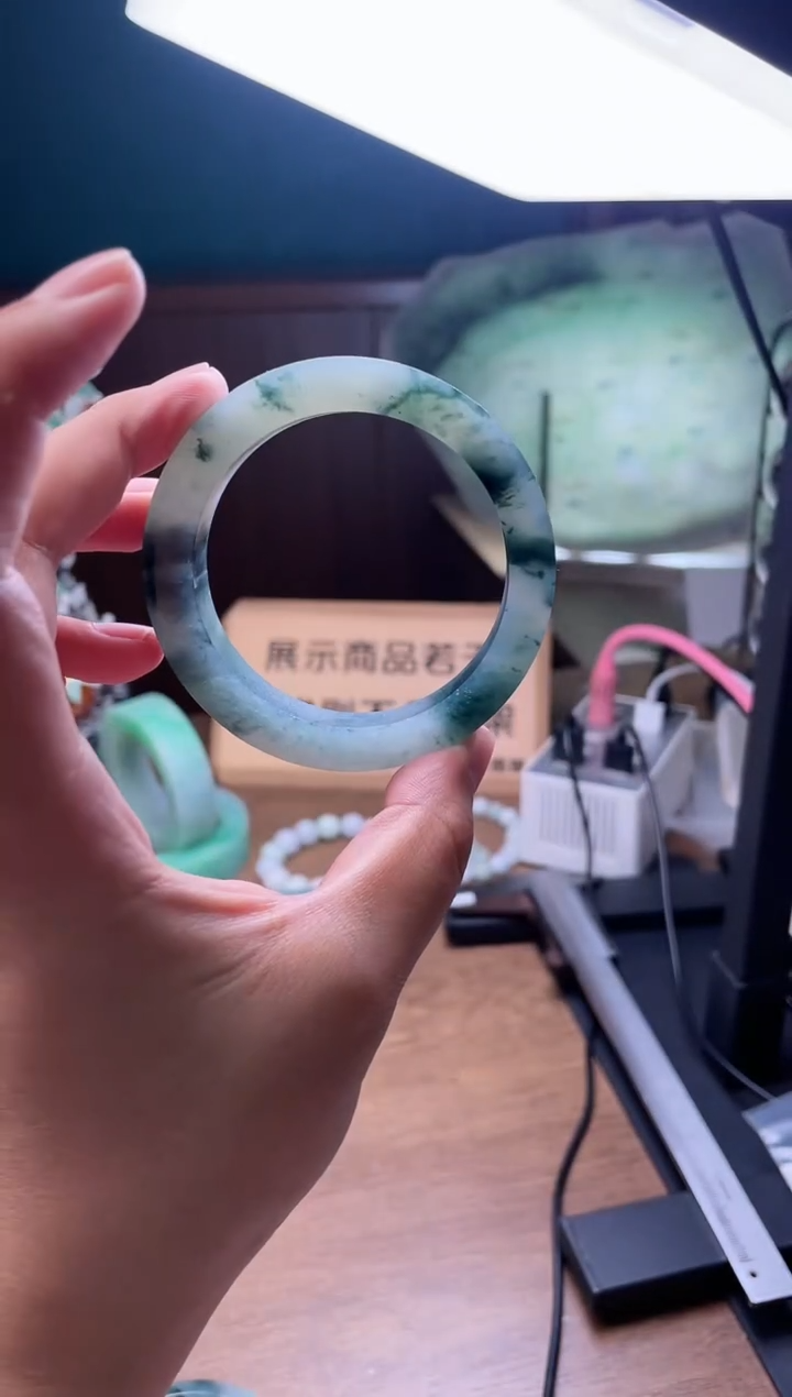 【闪购商品】定制翡翠手镯未镶嵌定制