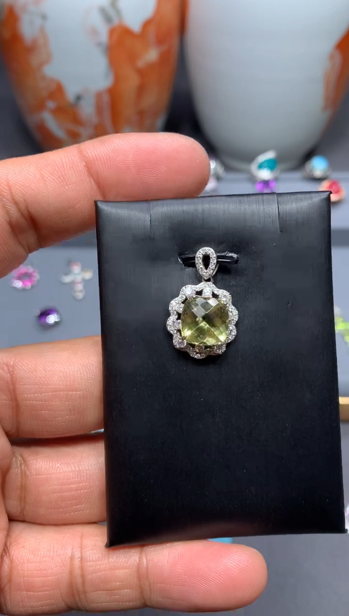 【闪购商品】黄晶颈饰银S925镶嵌W85（随机性发货只发一单） 