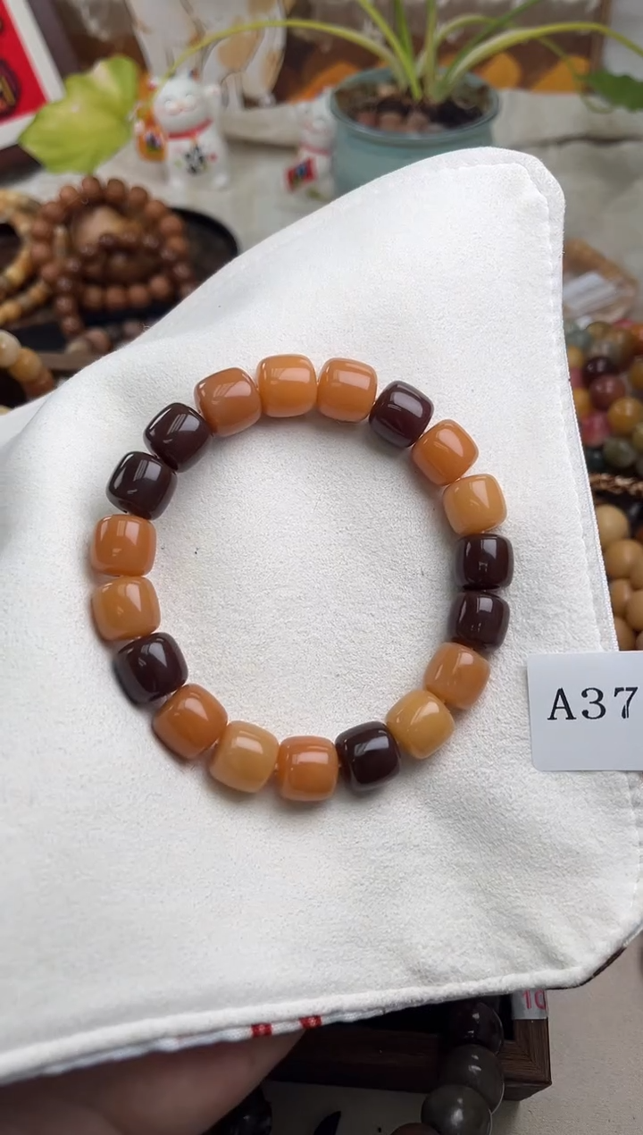 手串菩提根/象牙果y***.a371 卡13 水磨软糖微瑕