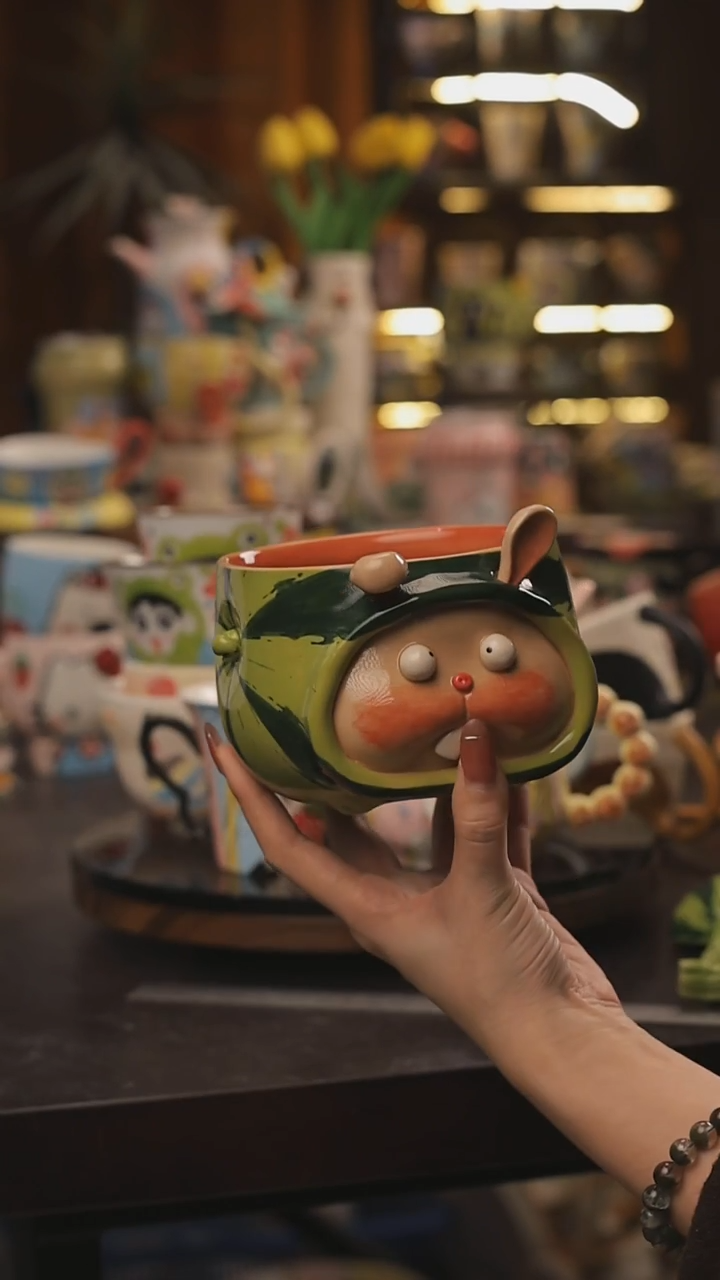 景德镇釉下彩绘设计师款式陶瓷