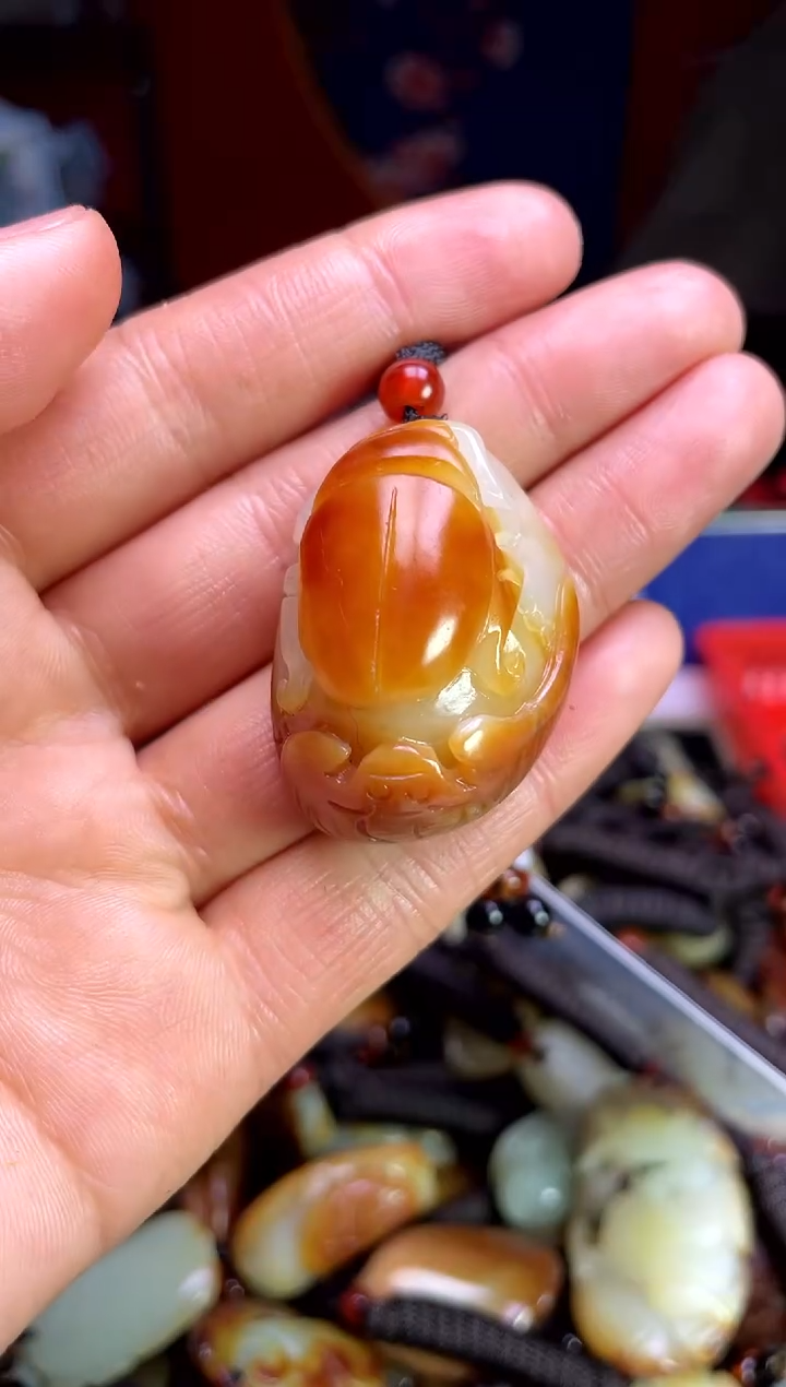 【闪购商品】和田玉颈饰未镶嵌1