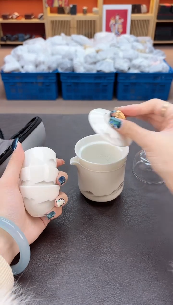 【闪购商品】摆件瓷SC1111111111