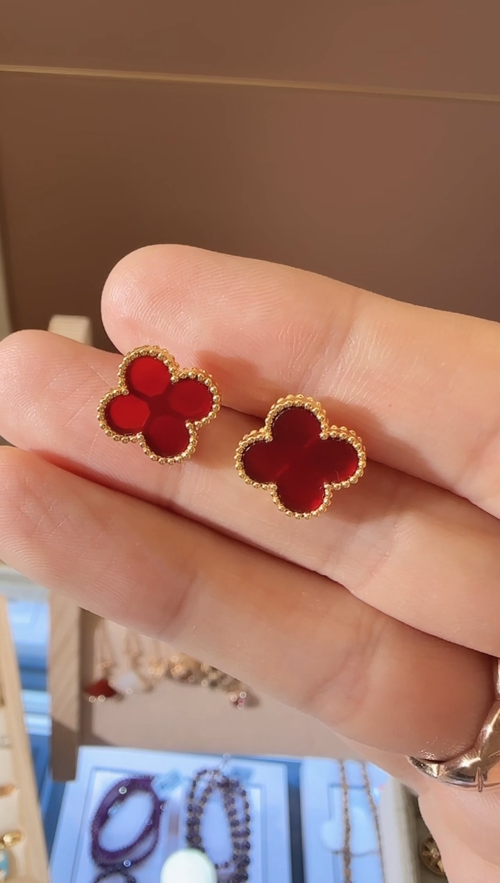 【闪购商品】玛瑙/玉髓耳钉18K金镶嵌耳钉