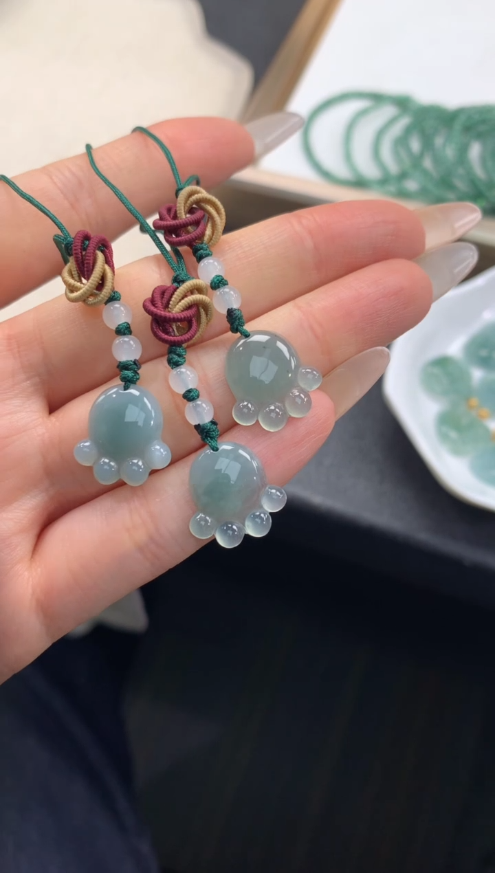 未镶嵌挂件翡翠FC31 翡翠猫爪挂件 多样性发其一