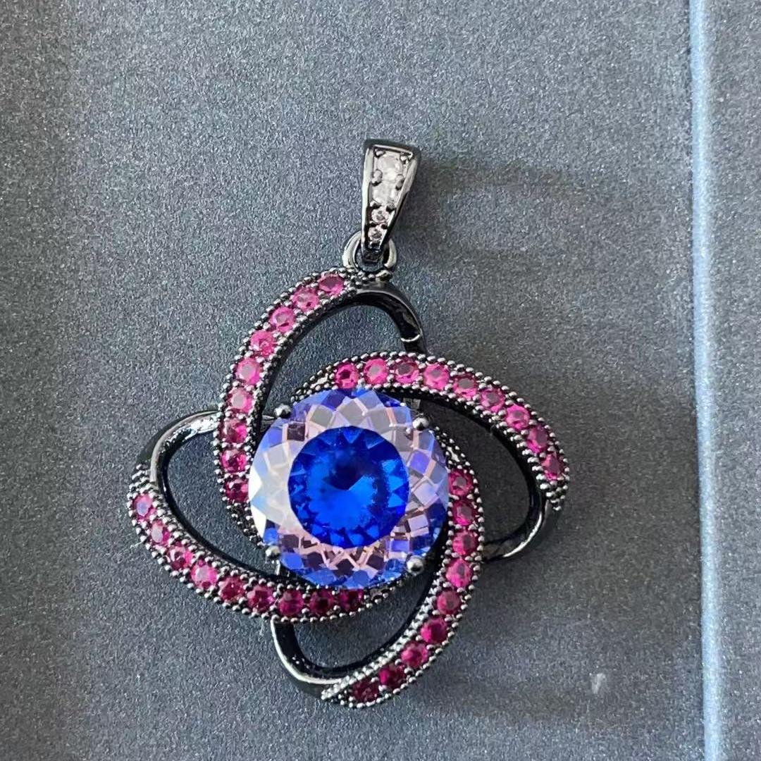 宝阁甄选蓝风车吊坠512