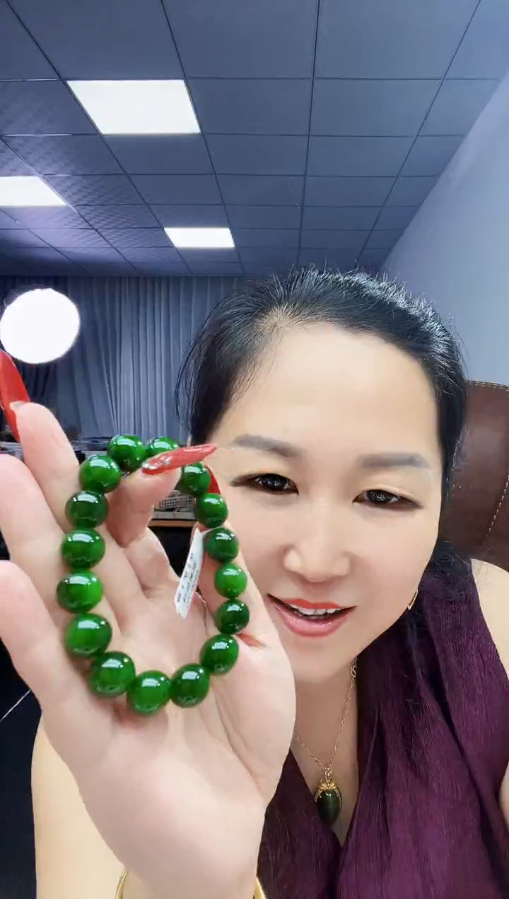 手串未镶嵌和田玉纯天然和田玉俄7碧冰底红皮菠菜绿13