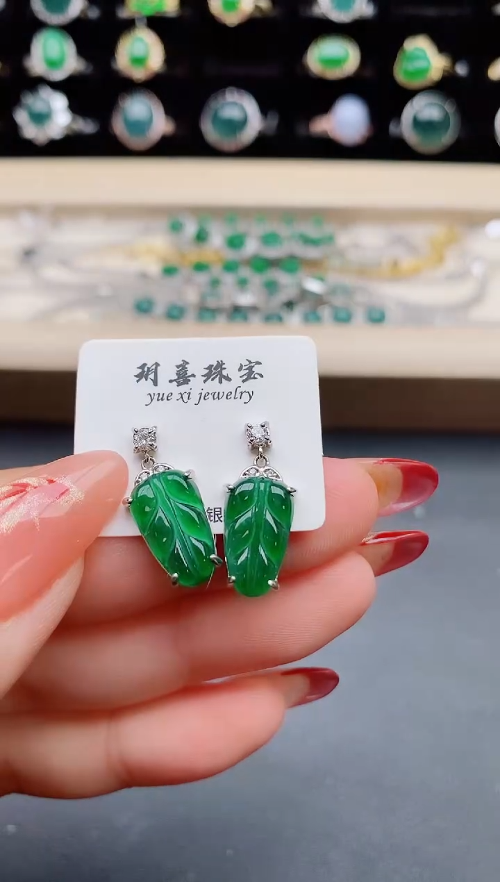 【闪购商品】翡翠耳饰银S925镶嵌8508500