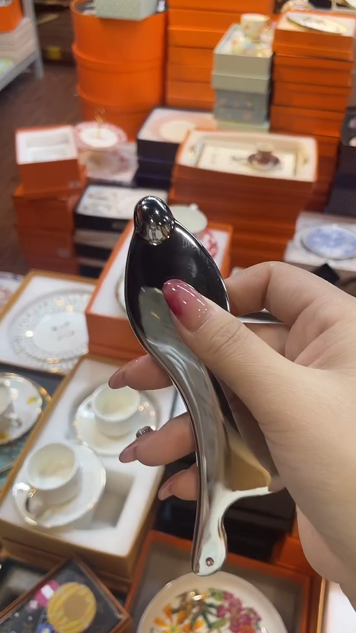 杯鸿辉家品牌瓷器，京东包邮！
