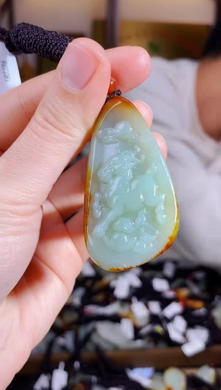 【闪购商品】和田玉颈饰未镶嵌1