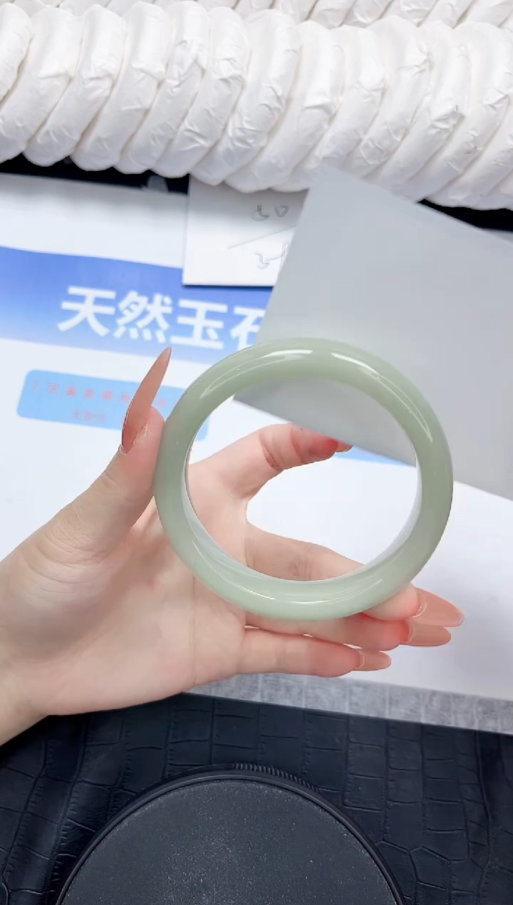 石英质玉手镯未镶嵌118-59.1