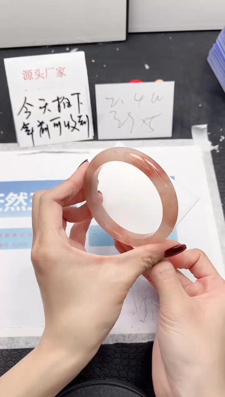 【闪购商品】石英质玉手镯未镶嵌318-62.5