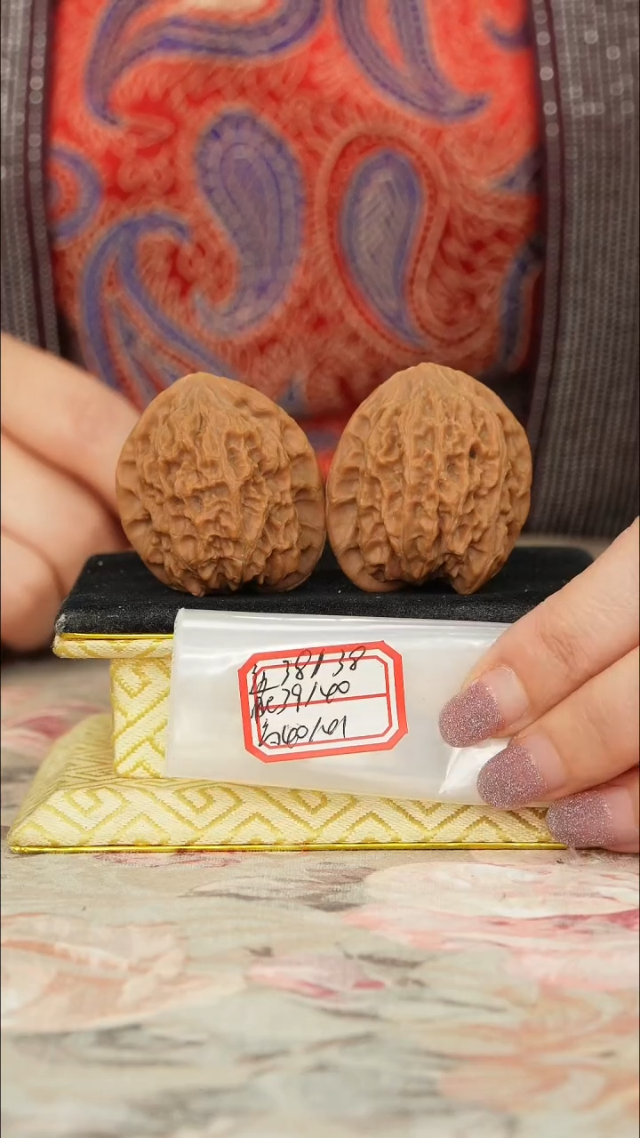 【闪购商品】文玩核桃把件非嫁接将军榜