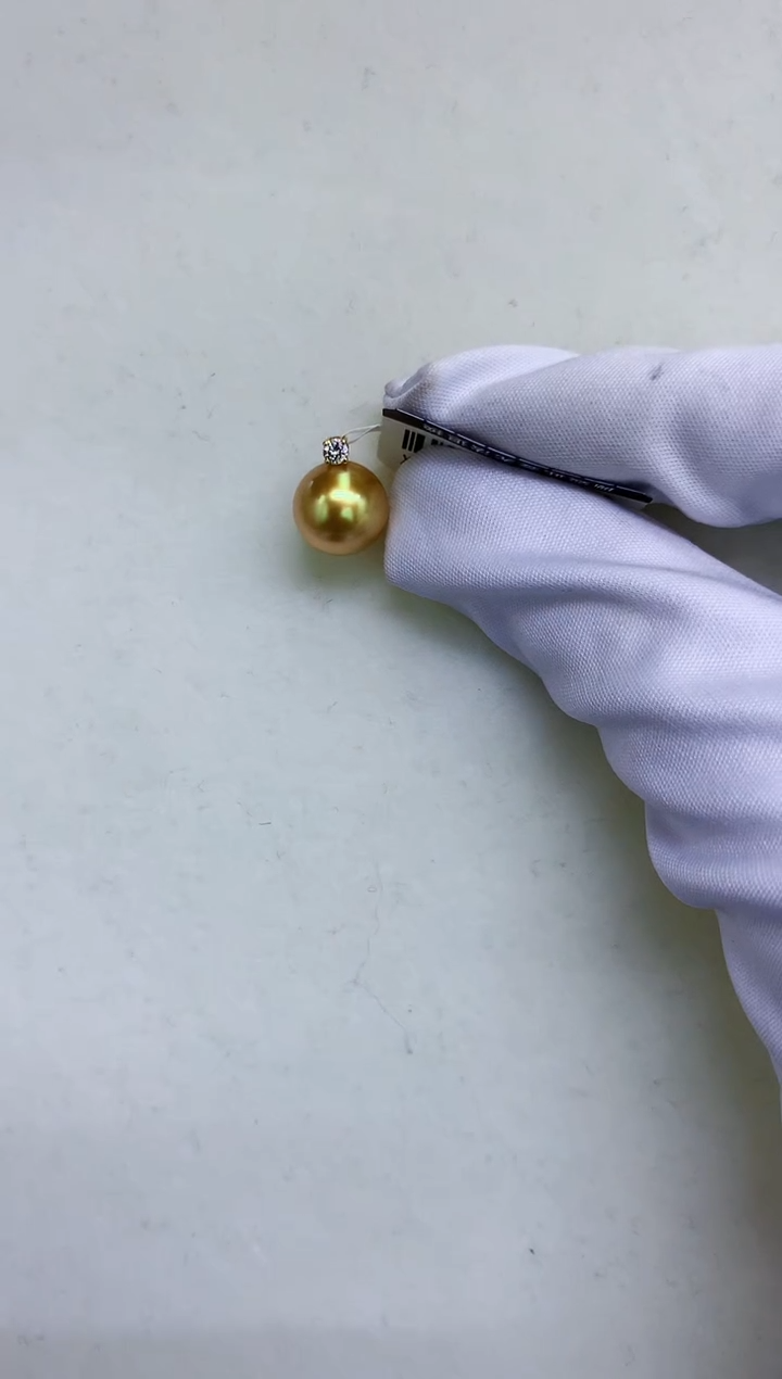 18K金镶嵌DA海水珍珠 金珠戴妃吊坠10-11MM X052