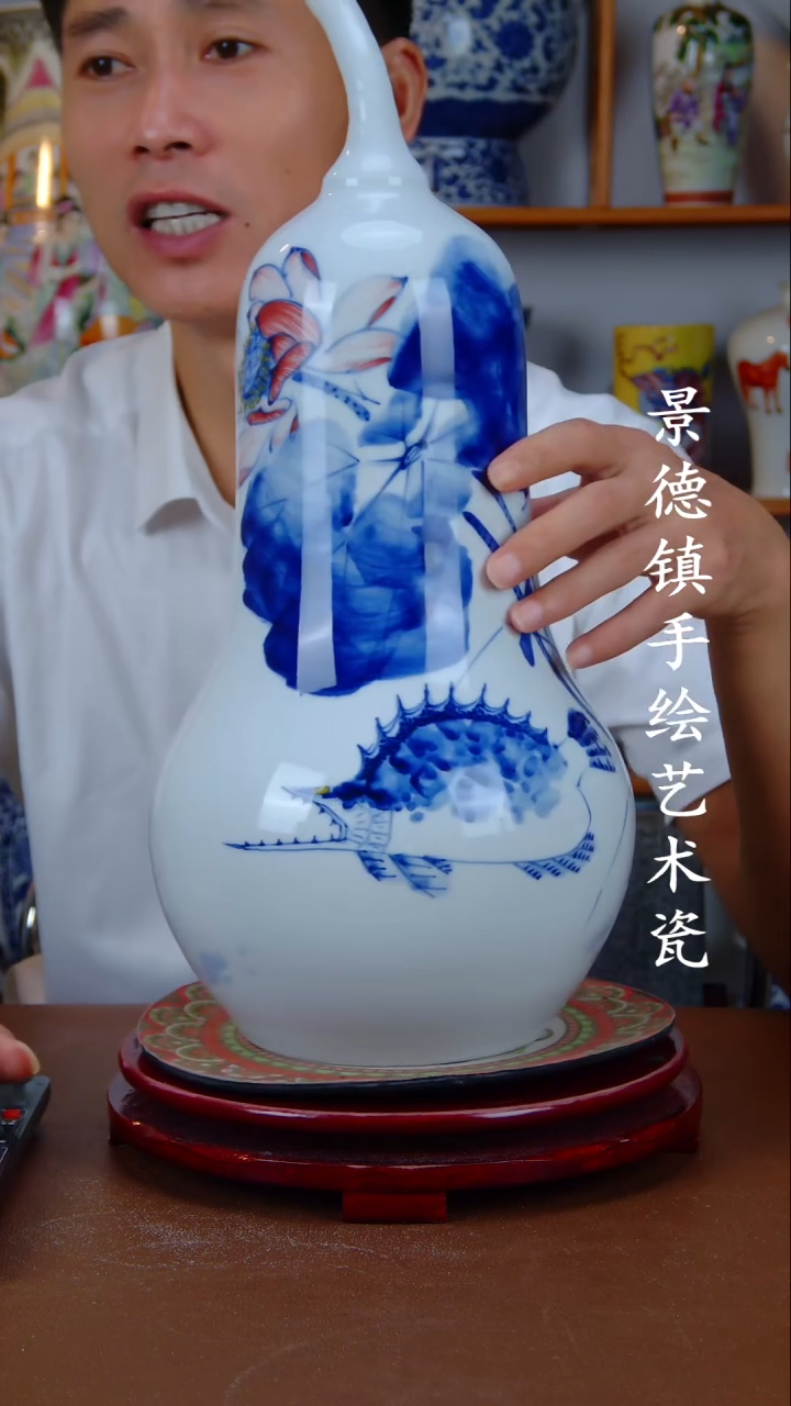 现代景德镇手工手绘陶瓷摆件15