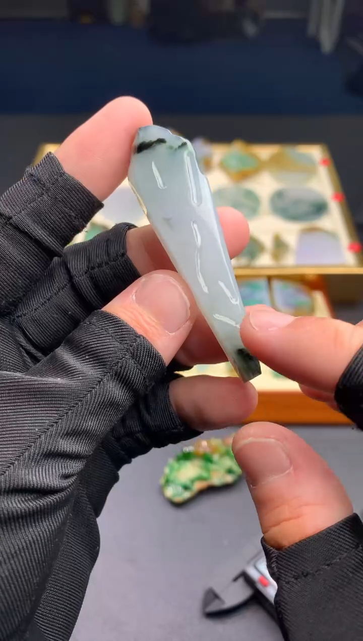 【闪购商品】定制翡翠未镶嵌             