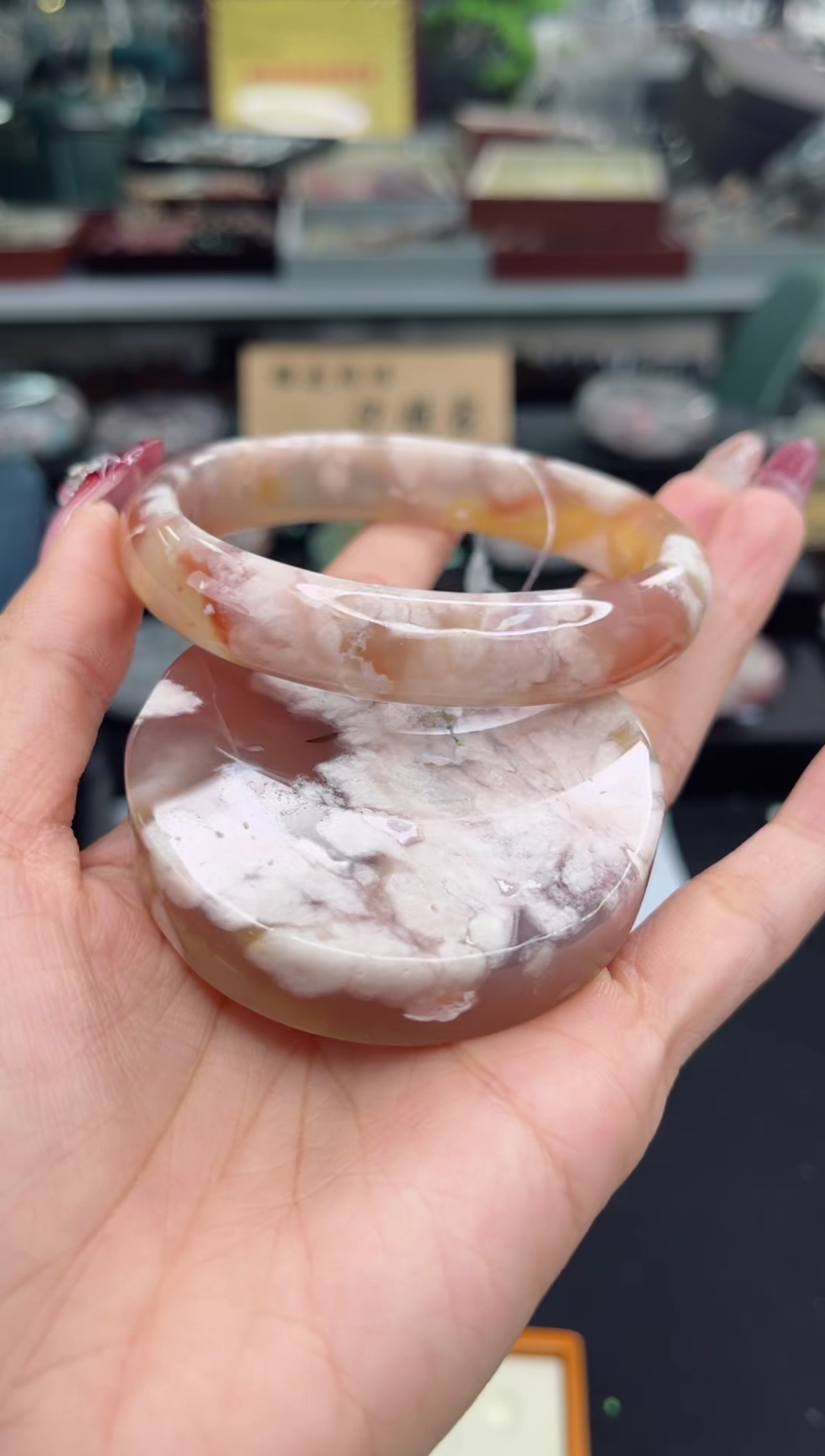 【闪购商品】石英质玉手镯未镶嵌63圈口（赠品镯心）6426868