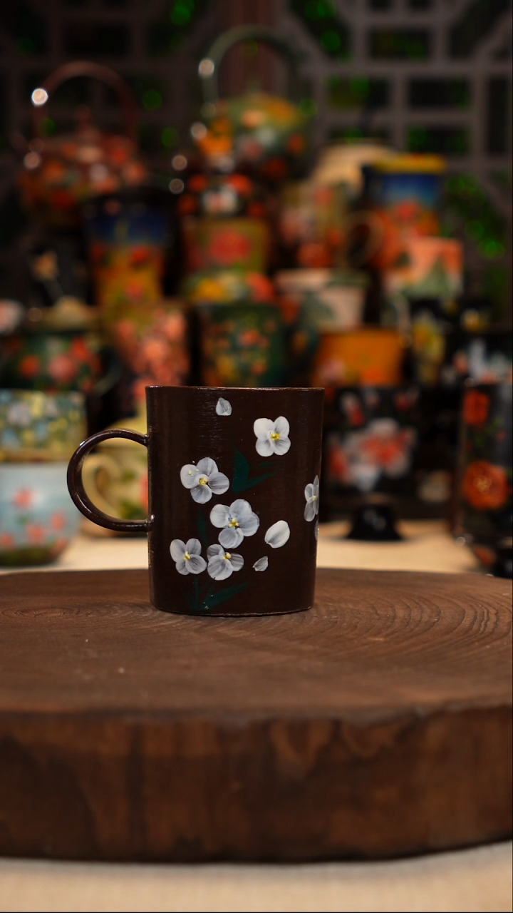 油画    釉下彩   杯子