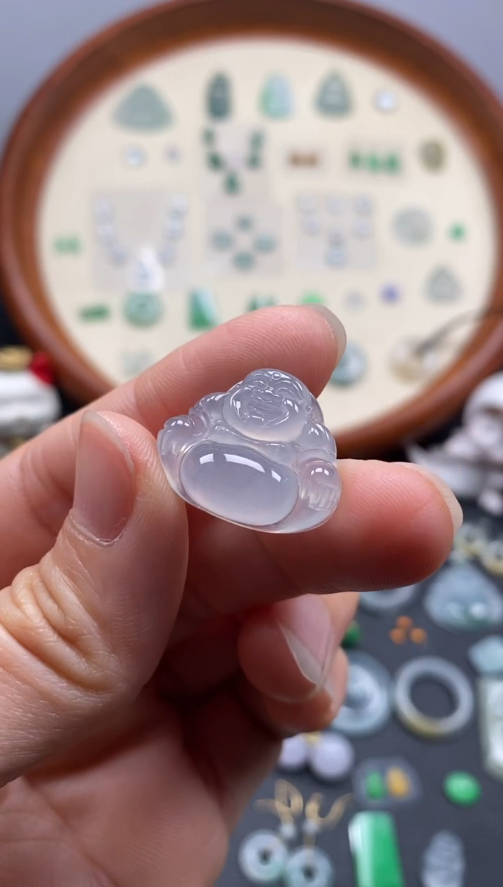 颈饰未镶嵌翡翠冰佛公/芬