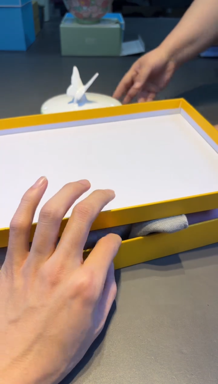 l灰粉 小新全球仓小新全球仓小新全球仓