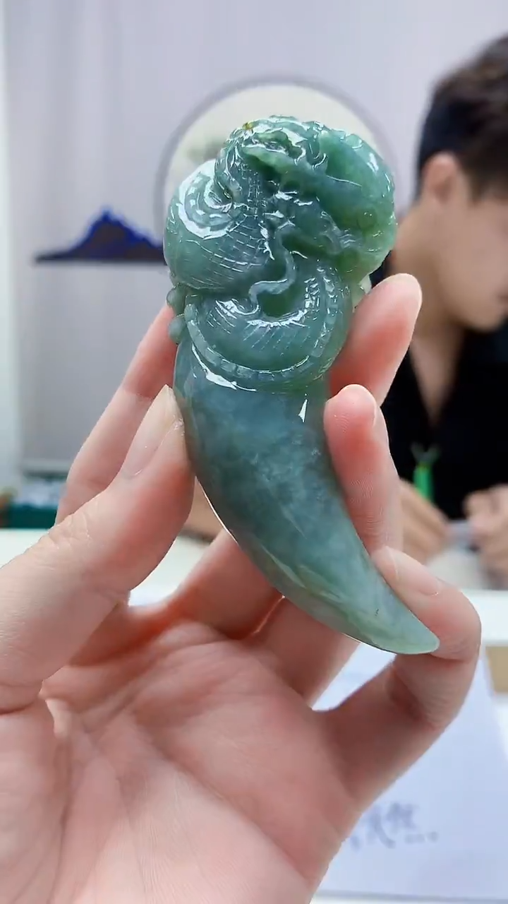 未镶嵌定制翡翠5145zm-毛货挂件龙牙56