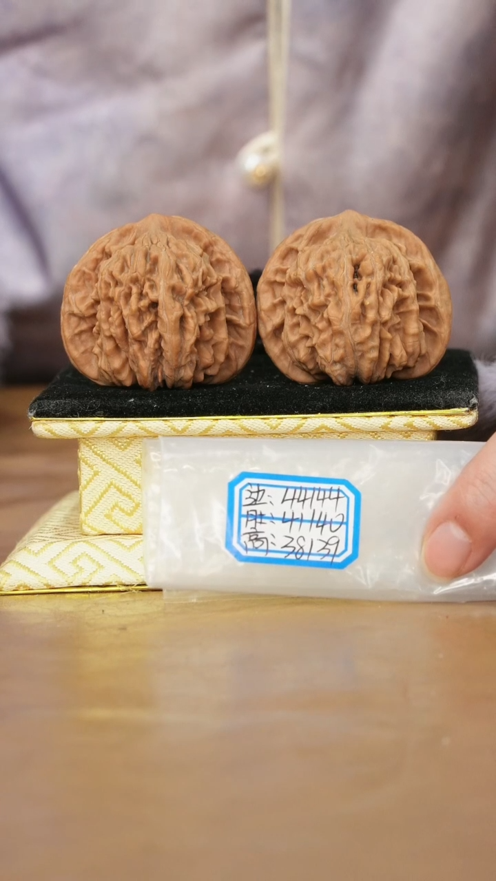 把件文玩核桃一代楼