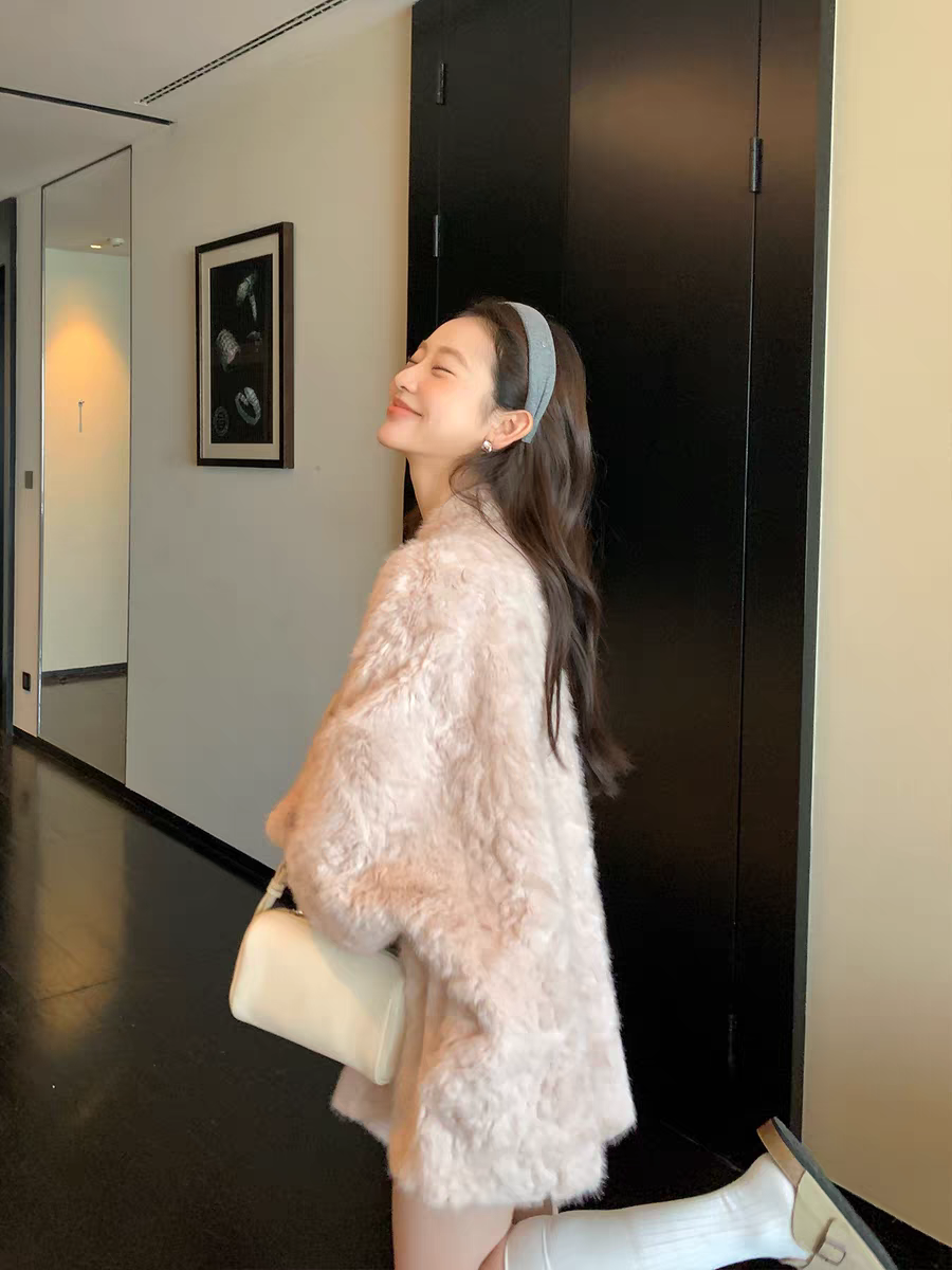 富家千金感软软温柔甜美外套女冬季翻领宽松保暖加厚大衣